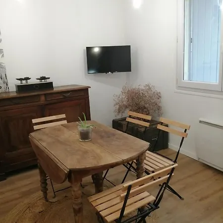 Jolie Maison De Village Nissan-lez-Enserune