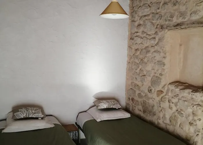 Jolie Maison De Village Ferienhaus