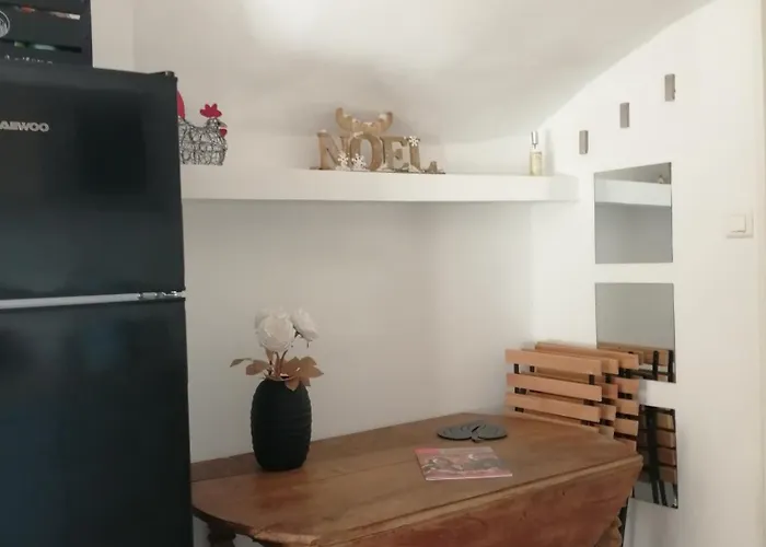 Jolie Maison De Village Casa de Férias